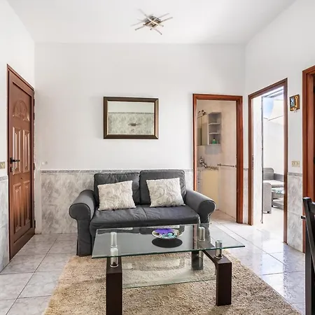 Elisia Relax! Lovely Apartment With Swimming Pool Lejlighed