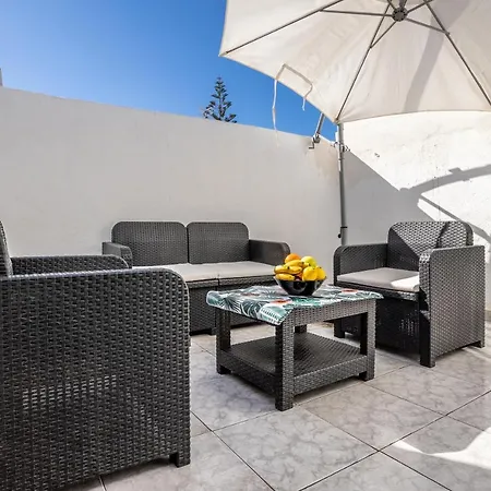 Elisia Relax! Lovely Apartment With Swimming Pool Appartement